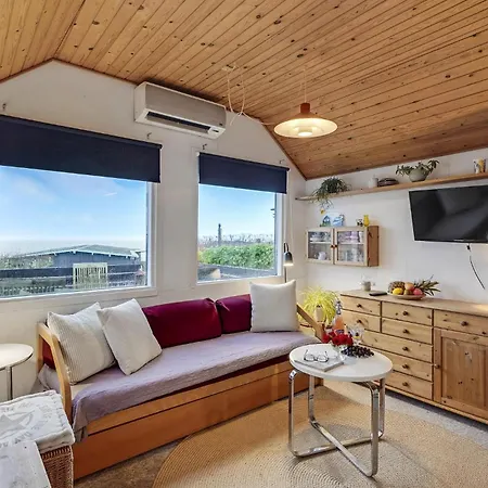 Semesterbostad In V *